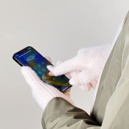 Pintos telefono pirštinės su pirštų išpjova - rožinės spalvos