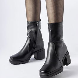 Juodi šilti stiletto batai Agordino (GRM26623)