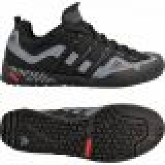 Juodi laipiojimo batai vyrams Adidas Terrex Swift Solo