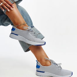 Pilkos spalvos medžiaginiai sportbačiai moterims CROSS JEANS (GRM28482)