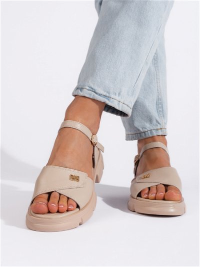 Patogūs moteriški odiniai smėlio spalvos sandalai