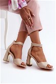 Elegantiški moteriški sandalai su stulpu Smėlio spalvos Rosazara
