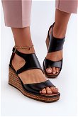 Maciejka 06657-01 juodos spalvos odiniai pleištiniai sandalai moterims