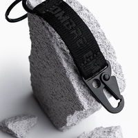 Vyriškas raktų pakabukas su kabliu - juodas V1 OU 0100
