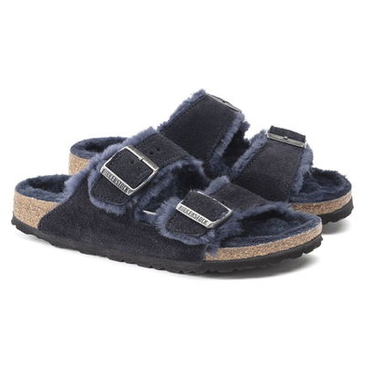 Birkenstock Arizona VL Shearling Midnight“ šliurės iš zomšinės odos, plataus įprasto modelio (1020592)