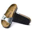 Moteriškos klumpės Birkenstock Madrid Birko-Flor Silver sidabrinės reguliuojamo pločio (0040411)