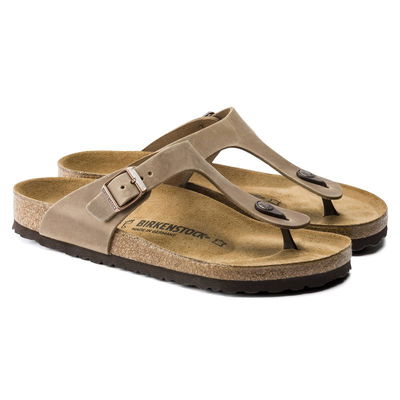 Birkenstock“ moteriški siauri japonai Gizeh iš alyvuotas odos tabako rudos spalvos (0943813)