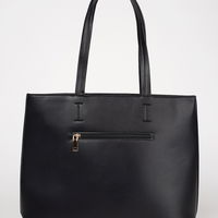 Didelė juoda Shopper“ rankinė su kniedėmis (POL85991)