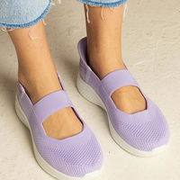 Violetiniai moteriški sportbačiai su reljefiniu padu. (GRM31852)