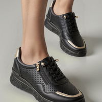 Moteriški sportbačiai AVERIA BLACK – elegancija ir kasdienis komfortas (PBP41508)