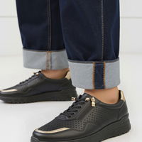 Moteriški sportbačiai AVERIA BLACK – elegancija ir kasdienis komfortas (PBP41508)
