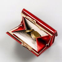 Peterson odinė piniginė – stilinga ir praktiška (GG56858)