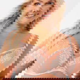 Liemenėlė Gorsenia švelni, gėlėta, be lankelių
