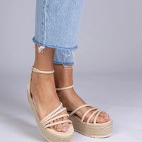 Sandaļai espadrilės moterims su platforma, smėlio spalvos (GRM32220)