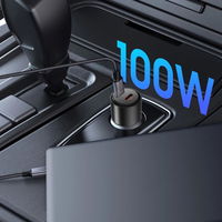 Juodas dviejų jungčių 100 W automobilinis įkroviklis