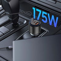 Juodas 3 jungčių greito įkrovimo automobilinis įkroviklis