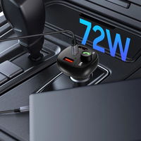 Juodas 3 jungčių automobilinis įkroviklis su siųstuvu