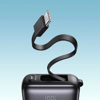 Išorinė baterija juoda su USB-C ir Lightning laidais, 10000 mAh