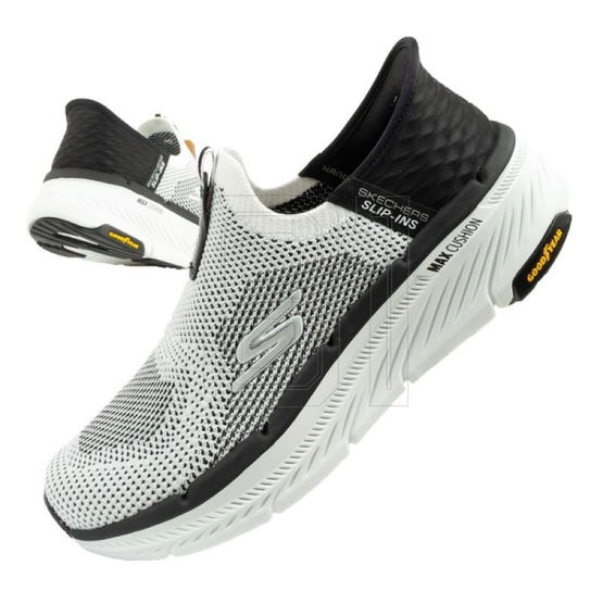 Sportiniai bateliai vyrams juodi Skechers Max Cushioning Slip-Ins (SW1524513)