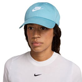 Kepurė su snapeliu Nike Club, tamsiai mėlyna