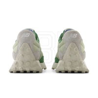 Sportiniai bateliai New Balance 327 žalios spalvos iš zomšos (SW1315231)
