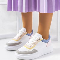 Laisvalaikio batai moterims balti su spalvotais intarpais Selma Blue (PHT55006)