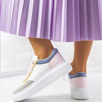 Laisvalaikio batai moterims balti su spalvotais intarpais Selma Blue (PHT55006)