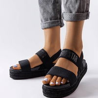 Platforminiai juodi sandalai su lipdukais Big Star (PHT57552)