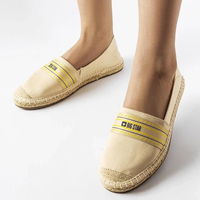 Moteriškos smėlio spalvos vasarinės espadrilės su platforma Big Star (PHT57534)