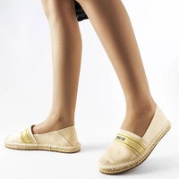Moteriškos smėlio spalvos vasarinės espadrilės su platforma Big Star (PHT57534)