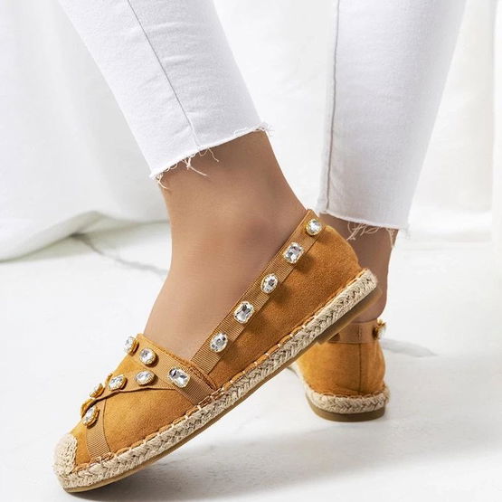 Moteriškos rudos espadrilės su papuošimais Chanou (PHT55231)