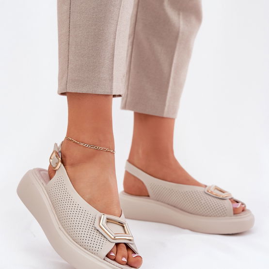 Moteriškos smėlio spalvos vasarinės odinės sandalės su platforma Step in Style (LKK213458)