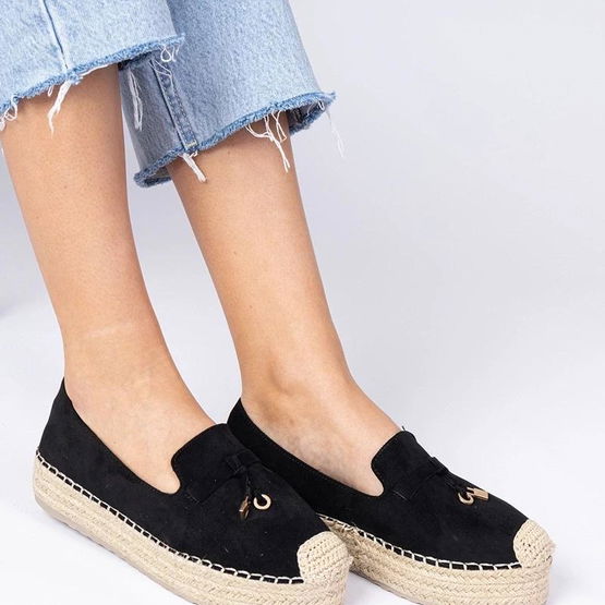 Moteriškos juodos espadrilės su platforma Elviola (PHT63997)