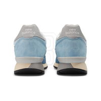 Vyriški šviesiai mėlyni laisvalaikio batai su zomšos intarpais New Balance (SW1527988)