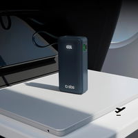 Išorinė baterija 10000 mAh su USB-C laidu ir ekranu SBS – tamsiai pilka