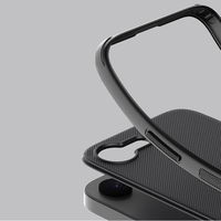 Juodas magnetinis telefono dėklas su apsauga iPhone 16e Nillkin