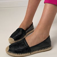 Moteriškos juodos ažūrinės espadrilės su platforma Zelvira (PHT65138)