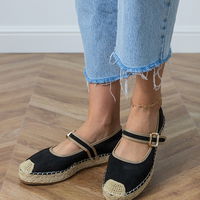 Moteriškos juodos espadrilės su dekoratyvine sagtimi Pilata