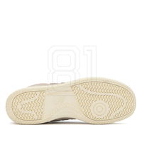 Laisvalaikio batai pilki zomšiniai su guminiais padais New Balance (SW1538372)