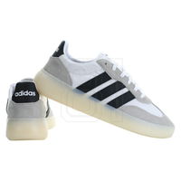 Laisvalaikio batai balti su zomšos intarpais ir guma adidas (SW1500496)