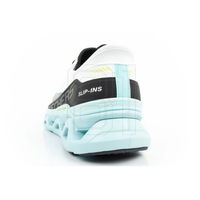 Laisvalaikio batai balti su orui laidžiu padu ir įspiriami Skechers (SW1564901)