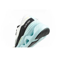 Laisvalaikio batai balti su orui laidžiu padu ir įspiriami Skechers (SW1564901)