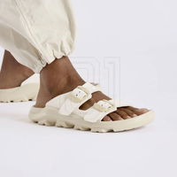Šlepetės smėlio spalvos su reguliuojamais dirželiais Birkenstock (SW1576436)