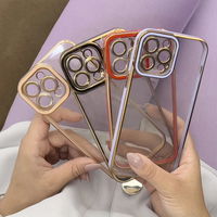 iPhone 13 Pro Max juodas silikoninis dėklas su auksiniu rėmeliu