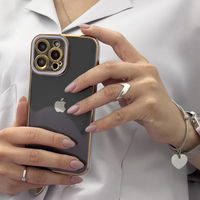 iPhone 13 Pro Max juodas silikoninis dėklas su auksiniu rėmeliu