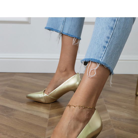 Aukštakulniai auksiniai elegantiški bateliai su sagtimi PRIMO (LKK215291)