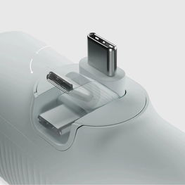 Išorinė baterija pilka su USB-C jungtimi ir 5000 mAh talpa SBS