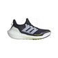 Laisvalaikio batai juodi su paminkštintu padu bėgimui adidas Ultraboost 21 (SW1504448)