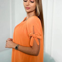 Oranžinė suknelė