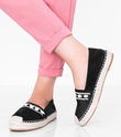 Juodos espadrilės